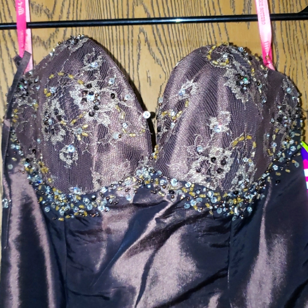 Prom dress